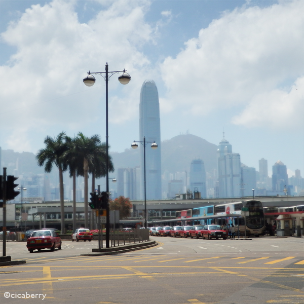 香港　高層ビル