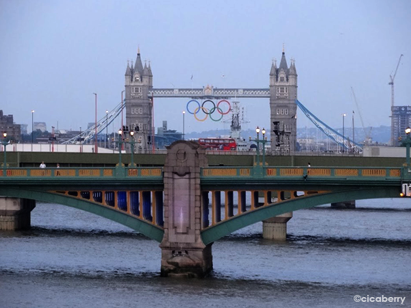 Tower Bridge LONDON OLYMPICS 2012